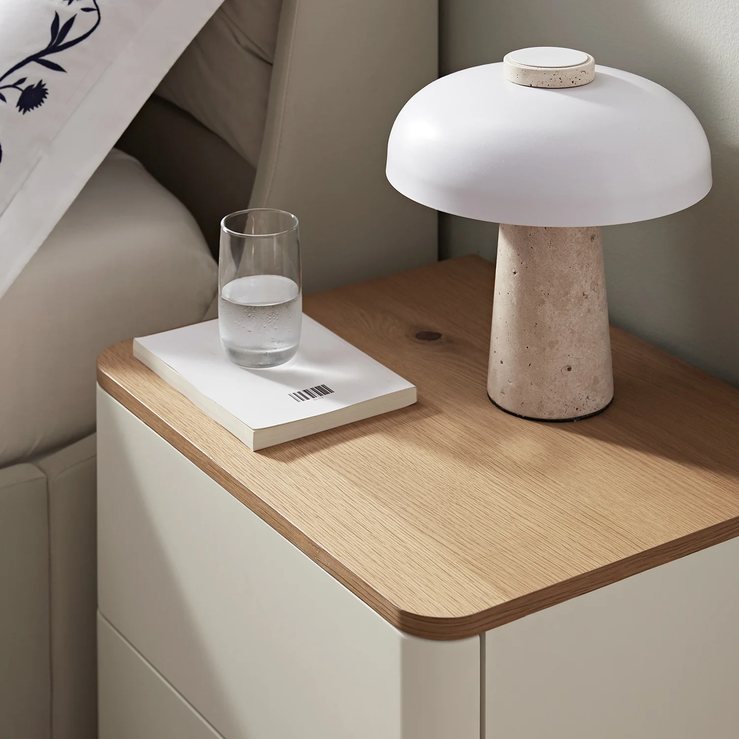 Agnes Curved Edge 2 Drawer Bedside Table, Off White with Oak Top - Image 3