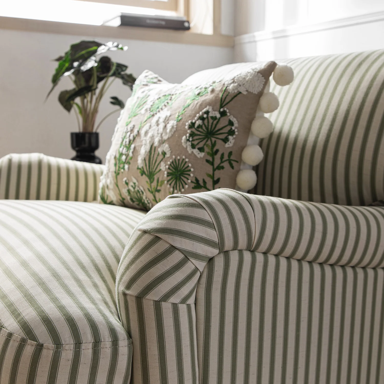 Daphnis Green Striped Linen Blend Sofa, 1-Seater - Image 4