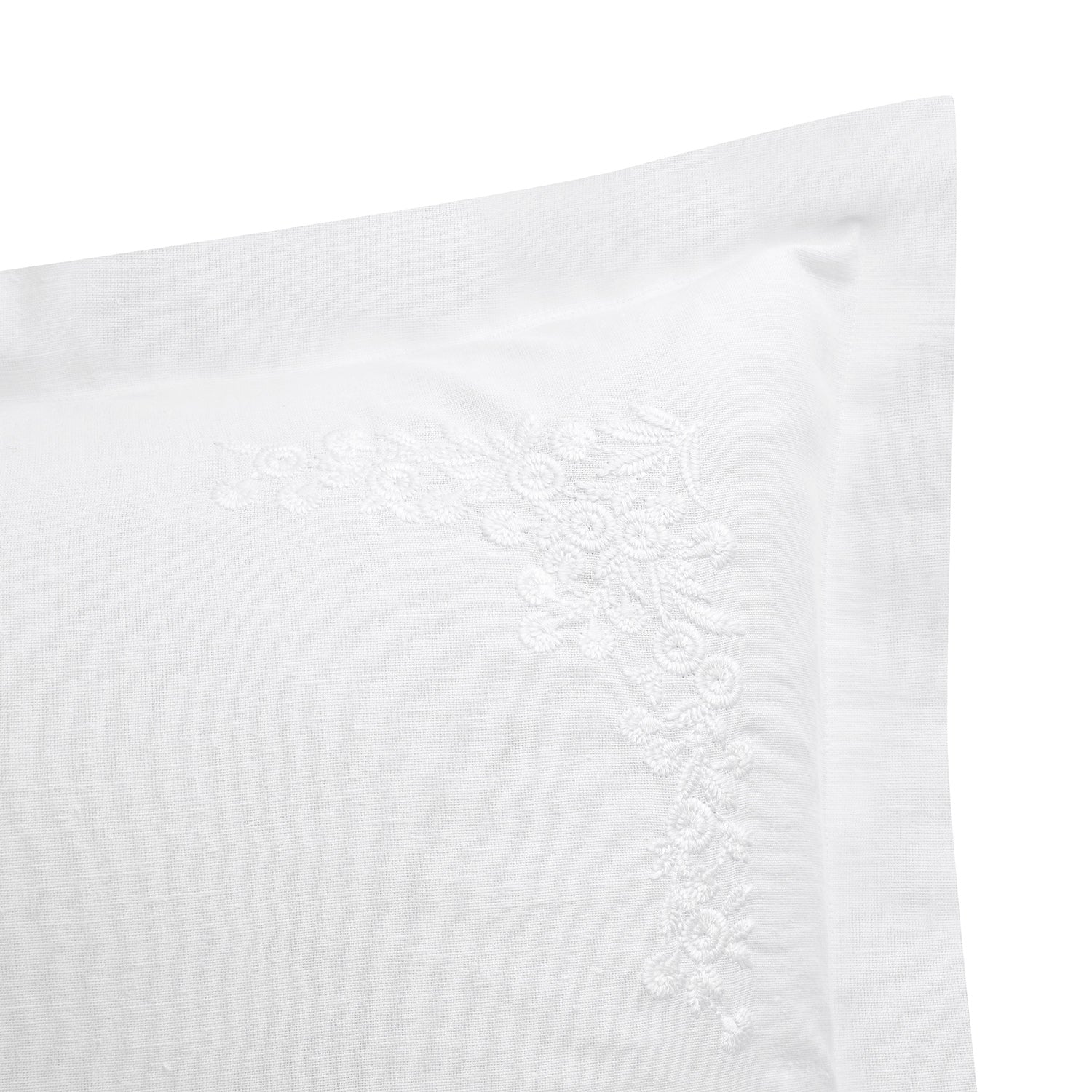 Esmeralda White Floral Embroidered Linen Blend King Size Oxford Pillowcases - Pair - Image 5