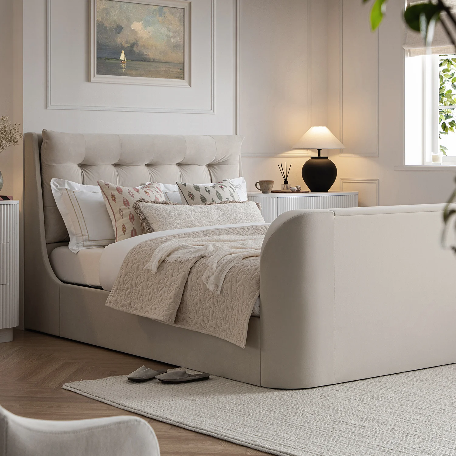 Hadley Champagne Velvet Ottoman TV Bed