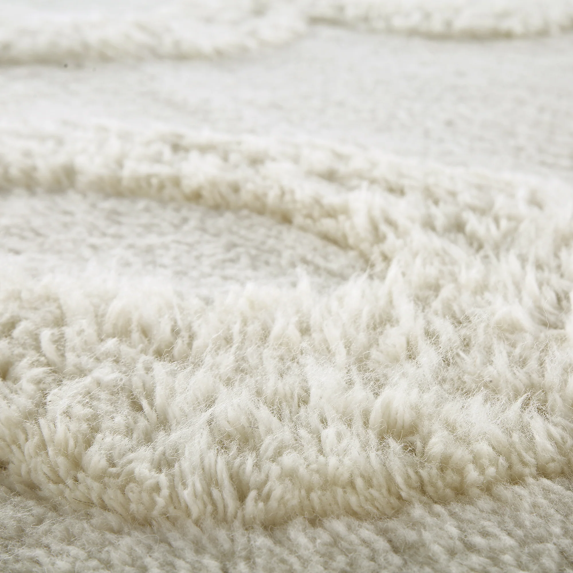 Mirage Hand Tufted New Zealand Wool Rectangular Rug - Image 8